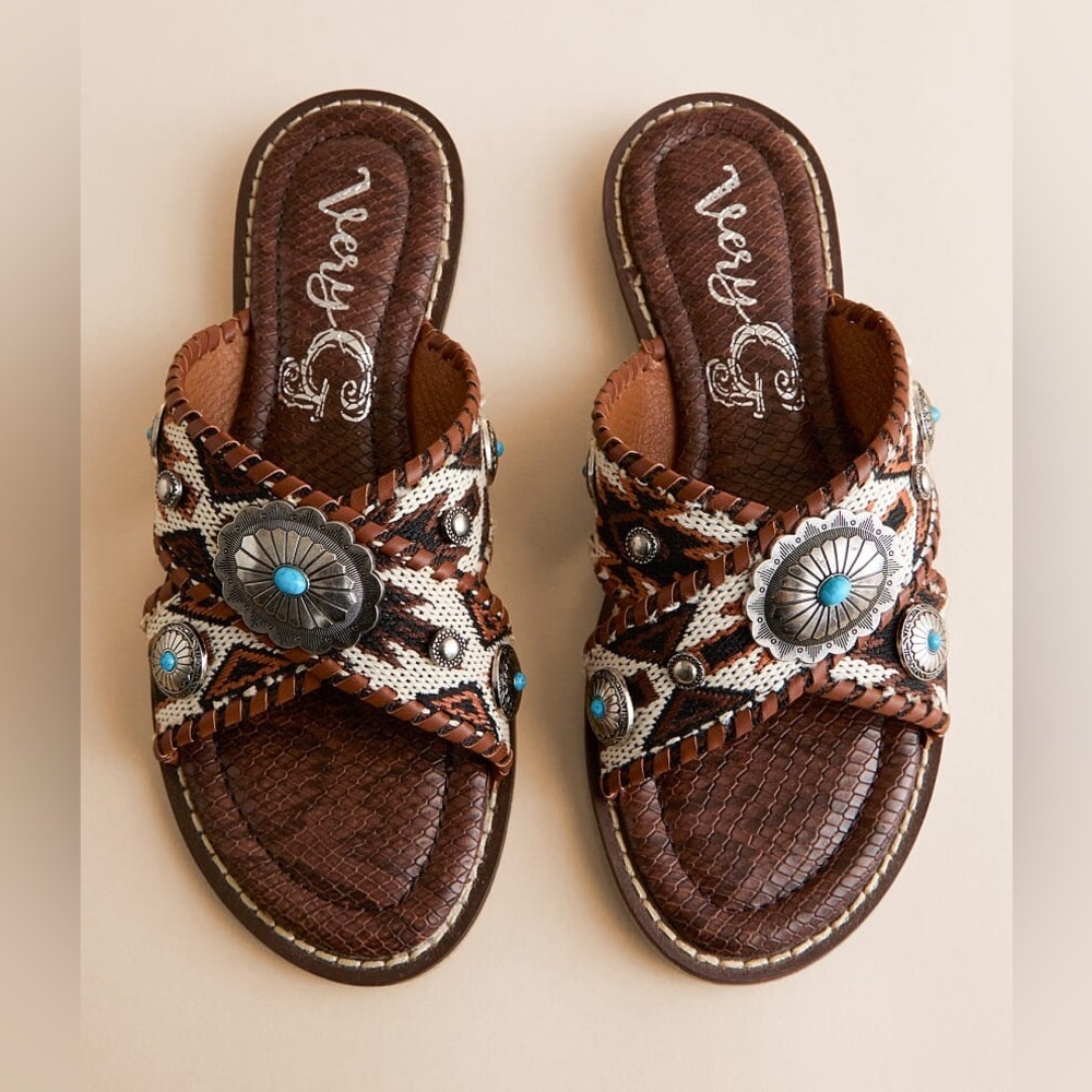 NIB Very G Jungle Boho Festival Western Concho Turquoise Sandals - Picture 4 of 7